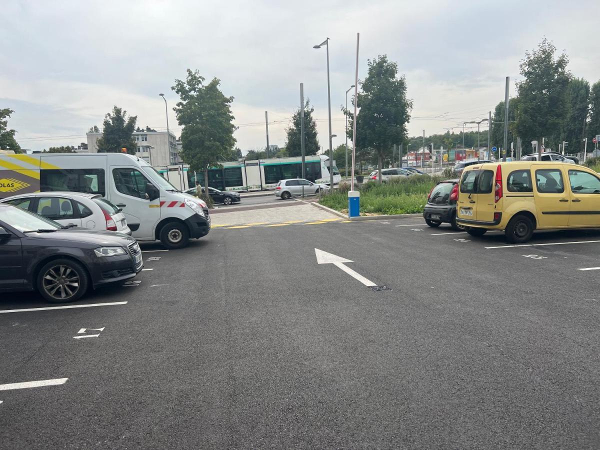Champions Home Sarcelles Ngoại thất bức ảnh